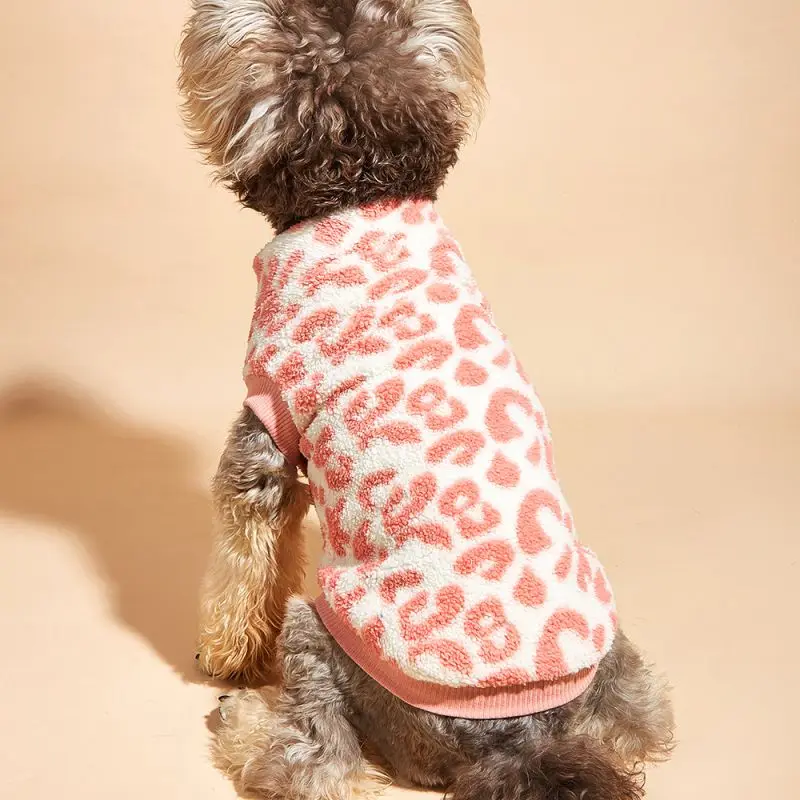 Pet Warm Leopard Printed Clothes Thermal Dog Winter Coat Fashion Dog Clothing Fleece Hoodies for Small Medium Dog Cats Outfit
Pet Warm Leopard Printed Clothes Thermal Dog Winter Coat Fashion Dog Clothing Fleece Hoodies for Small Medium Dog Cats Outfit
