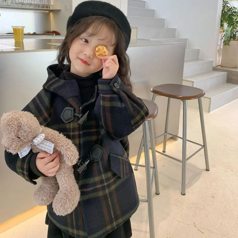 Шерстяное пальто для девочек, теплая куртка в стиле ретро, плотное бархатное пальто из хлопка на осень и зиму, топы для подростков, детская о... 
Шерстяное пальто для девочек, теплая куртка в стиле ретро, плотное бархатное пальто из хлопка на осень и зиму, топы для подростков, детская о...