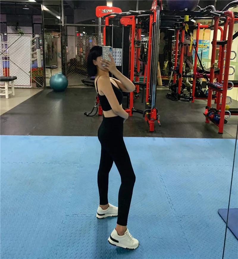 European Station New Leather Color Matching Lace Up Versatile Sports And Leisure Running Shoes Korean Cow Leather Thick Soled
European Station New Leather Color Matching Lace Up Versatile Sports And Leisure Running Shoes Korean Cow Leather Thick Soled