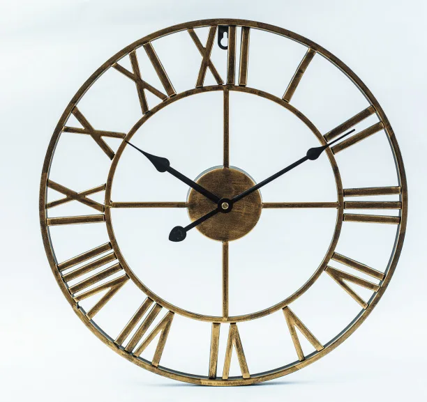 40-80cm Nordic Retro Metal Wrought Iron Roman Clock Wall Clock Modern Design Living Room Cafe Quiet Decorative Quartz Clock
40-80cm Nordic Retro Metal Wrought Iron Roman Clock Wall Clock Modern Design Living Room Cafe Quiet Decorative Quartz Clock