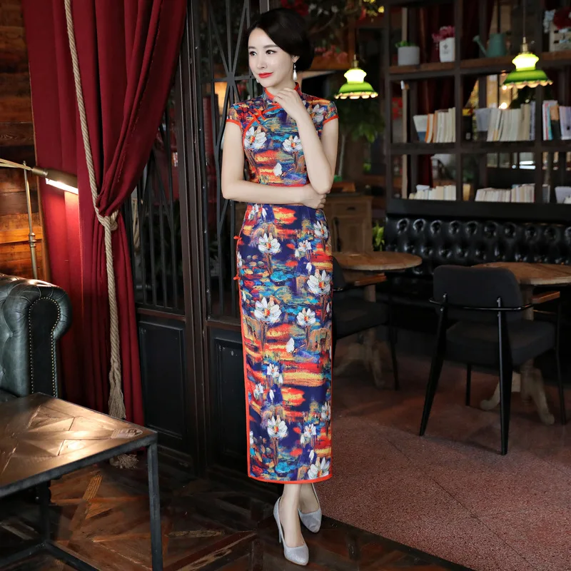 Chinese Traditional Tight Bodycon Dress Long Style Satin Floral Cheongsam Qipao for Women Oriental Asian New Year Gown
Chinese Traditional Tight Bodycon Dress Long Style Satin Floral Cheongsam Qipao for Women Oriental Asian New Year Gown