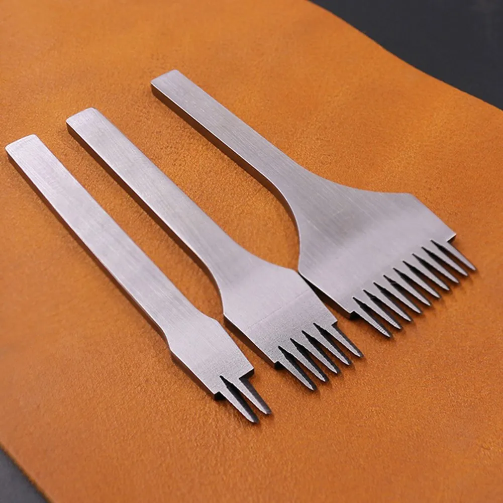 3pcs/set Leather Stitching Punch Tool Steel Chisel Leather Hole Graving Tools Set Leather Craft Tools 2.7/3.0/3.38/3.85MM
3pcs/set Leather Stitching Punch Tool Steel Chisel Leather Hole Graving Tools Set Leather Craft Tools 2.7/3.0/3.38/3.85MM