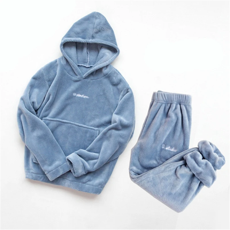 2021 Winter Coral Fleece Pajama Set Women Thick Warm Flannel Velvet Cozy Two Pieces Sleepwear Suit Ladies Home Clothing Homewear
2021 Winter Coral Fleece Pajama Set Women Thick Warm Flannel Velvet Cozy Two Pieces Sleepwear Suit Ladies Home Clothing Homewear