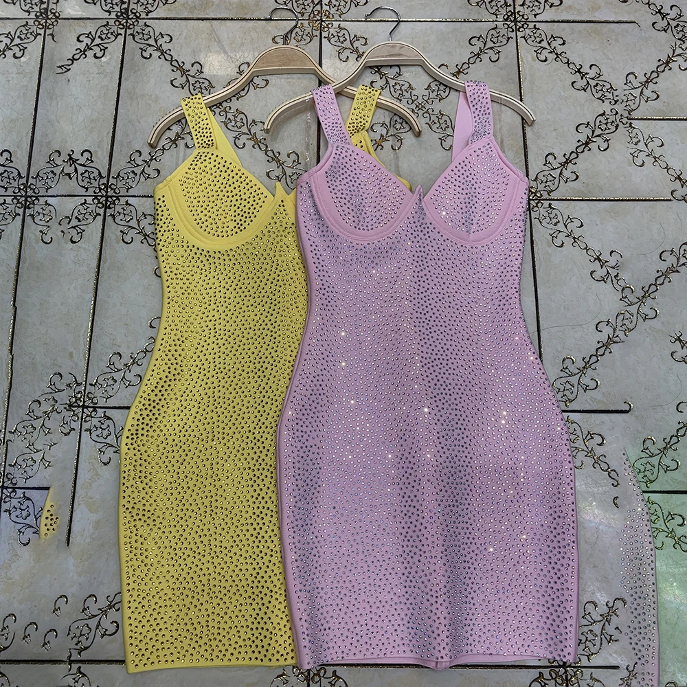 2019 newest sexy women sweetheart spaghetti strap beaded hl bodycon yellow knee length bandage dress clubwear party dresses
2019 newest sexy women sweetheart spaghetti strap beaded hl bodycon yellow knee length bandage dress clubwear party dresses