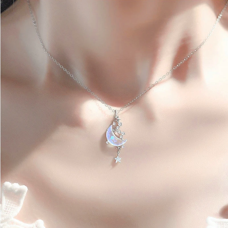 New Women Free Shipping Fashion Jewellry Moon and Star Necklaces Simplee Design Bijoux Femme Collares De Moda 2021
New Women Free Shipping Fashion Jewellry Moon and Star Necklaces Simplee Design Bijoux Femme Collares De Moda 2021