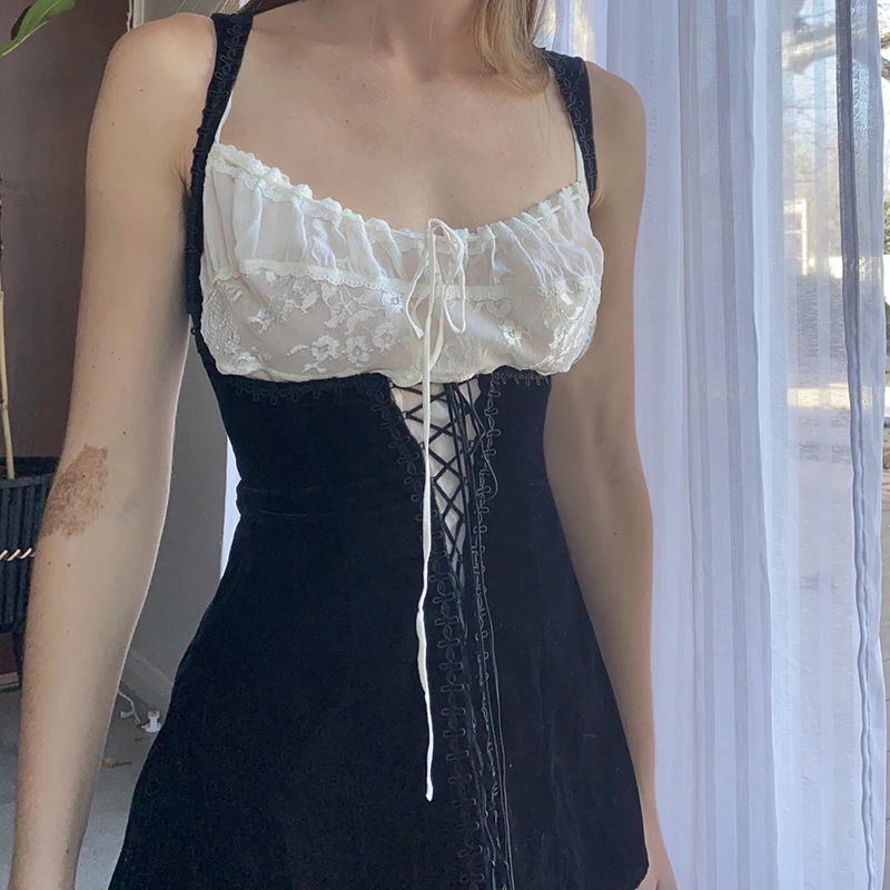 Vintage Suspender Dress Women Retro 90s Tie Up Backless Corset Ladies Temperament Sleeveless Short Slip Mini Dress Female Summer
Vintage Suspender Dress Women Retro 90s Tie Up Backless Corset Ladies Temperament Sleeveless Short Slip Mini Dress Female Summer