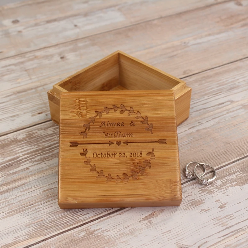 10X10X6cm Custom wedding date box engraved Bamboo wedding ring box Personalized Gift Rustic Wedding Ring Bearer Box holder
10X10X6cm Custom wedding date box engraved Bamboo wedding ring box Personalized Gift Rustic Wedding Ring Bearer Box holder