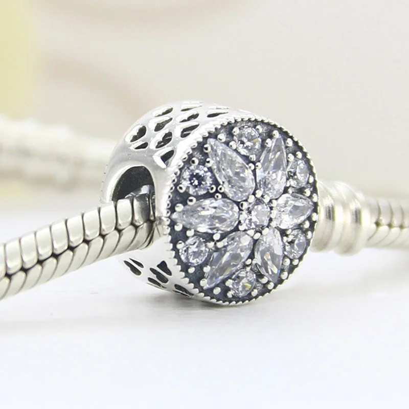 Top Quality Radiant Bloom Beads Sparkling Snowflake Charms fit Women Bracelets & Bangles 925 Sterling Silver DIY Jewelry
Top Quality Radiant Bloom Beads Sparkling Snowflake Charms fit Women Bracelets & Bangles 925 Sterling Silver DIY Jewelry