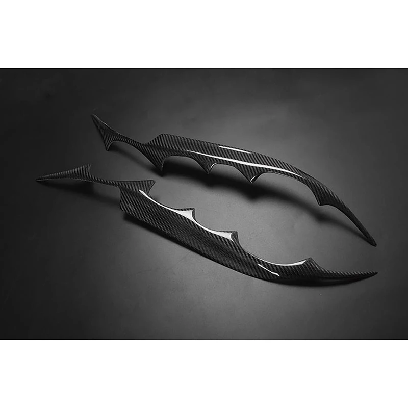 2Pcs Car Carbon Fiber Headlight Cover Eyebrows Eyelids for Mazda 6 Atenza 2003-2008 
2Pcs Car Carbon Fiber Headlight Cover Eyebrows Eyelids for Mazda 6 Atenza 2003-2008