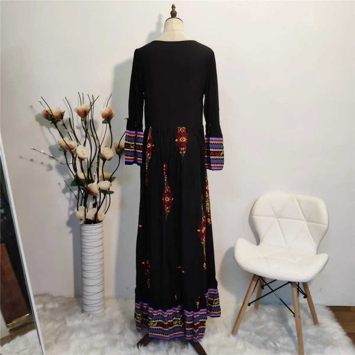 Vestido 2020 Print Muslim Dress Dubai Arabic Abaya Women Vestidos Robe Long Hijab Elbise Moroccan Kaftan Turkey Islamic Clothing
Vestido 2020 Print Muslim Dress Dubai Arabic Abaya Women Vestidos Robe Long Hijab Elbise Moroccan Kaftan Turkey Islamic Clothing