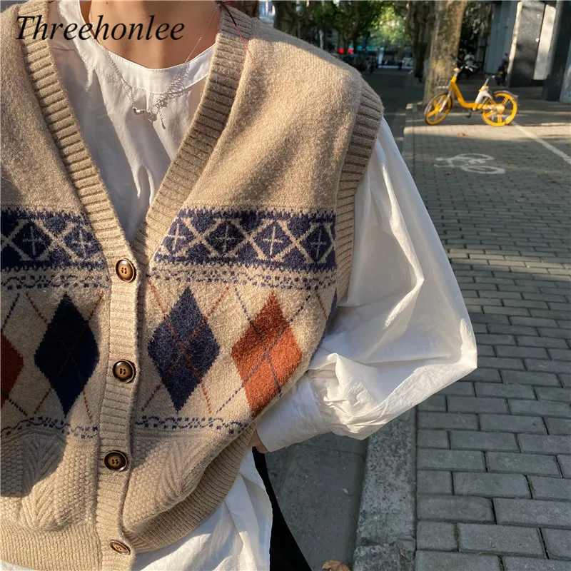 Korean Loose Sleeveless Women Sweater Spring Autumn Vest Sweaters Knitting Vest Joker Knitted Wool Oversize Female Pullover
Korean Loose Sleeveless Women Sweater Spring Autumn Vest Sweaters Knitting Vest Joker Knitted Wool Oversize Female Pullover