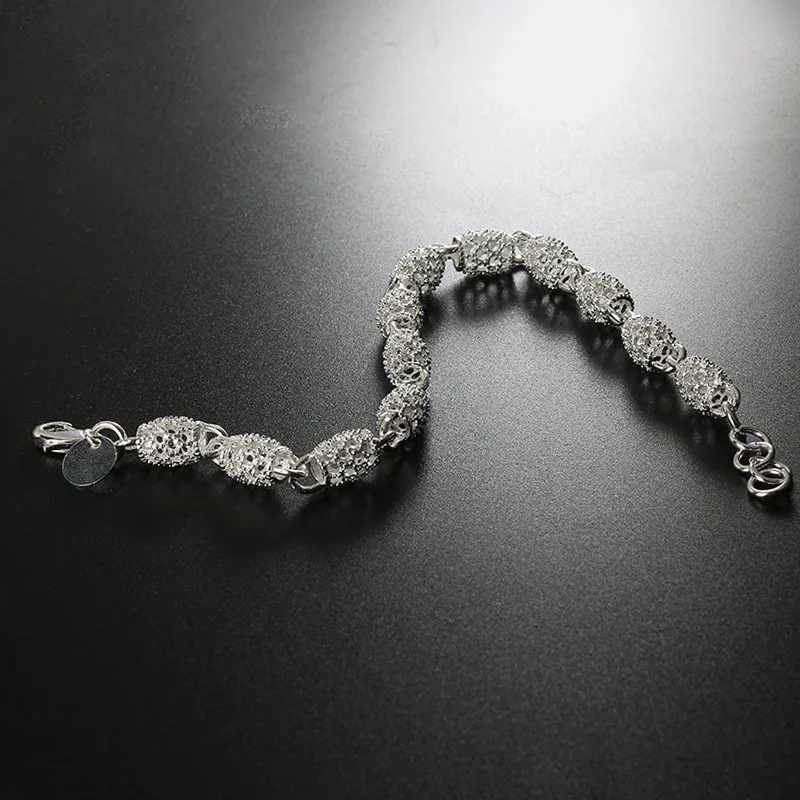 Female Hollow Flower Chain Bracelet Trendy Silver Color Wedding Bracelets For Women Cute Bridal Long Party Bracelet
Female Hollow Flower Chain Bracelet Trendy Silver Color Wedding Bracelets For Women Cute Bridal Long Party Bracelet