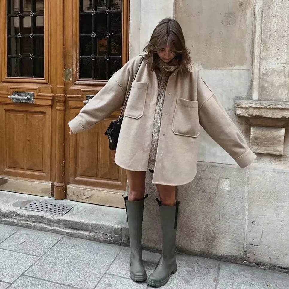 Nice Casual Woman Camel Loose Pocket Woolen Shirt New Fashion Ladies Autumn Long Sleeve Thick Blouse Coat Female Long Outwear
Nice Casual Woman Camel Loose Pocket Woolen Shirt New Fashion Ladies Autumn Long Sleeve Thick Blouse Coat Female Long Outwear