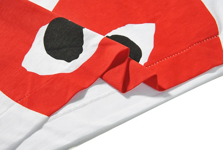 Japanese Peach Heart Men's And Women's Pure Cotton Round Neck Short Sleeve Big Red Heart Lower Half Heart Lovers T-Shirt
Japanese Peach Heart Men's And Women's Pure Cotton Round Neck Short Sleeve Big Red Heart Lower Half Heart Lovers T-Shirt