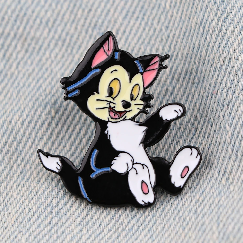 Black cat Anime Badges Badges on Backpack New Year Gift Lapel Pins Enamel Pin Brooches for Women Jewelry Manga Accessories
Black cat Anime Badges Badges on Backpack New Year Gift Lapel Pins Enamel Pin Brooches for Women Jewelry Manga Accessories