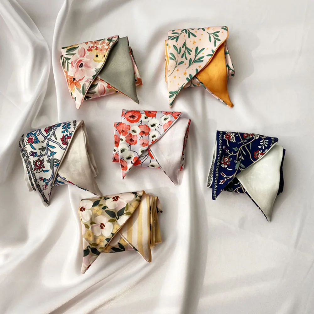 2021hot Headband Multicolor Printed Silk Scarf Hair Bands Female Hair Binding Accessories Head Rope French Ribbon Bow Headdress
2021hot Headband Multicolor Printed Silk Scarf Hair Bands Female Hair Binding Accessories Head Rope French Ribbon Bow Headdress