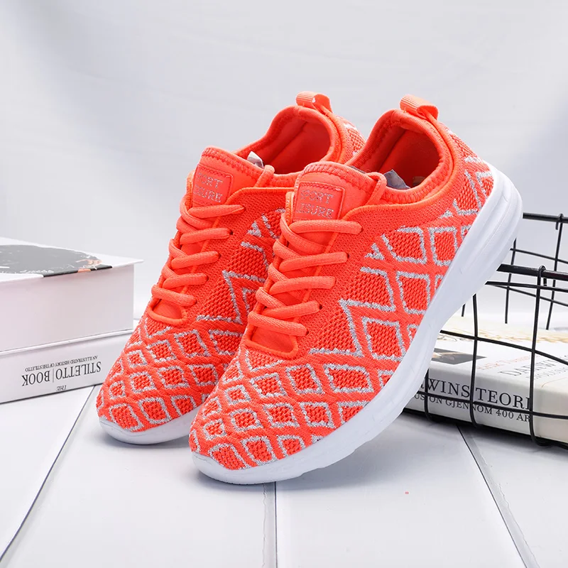 Summer Red Women's Running Shoes Breathable Mesh Light Sports Shoes for Women gym Soft Comfort Womens Trainers deportivas mujer
Summer Red Women's Running Shoes Breathable Mesh Light Sports Shoes for Women gym Soft Comfort Womens Trainers deportivas mujer