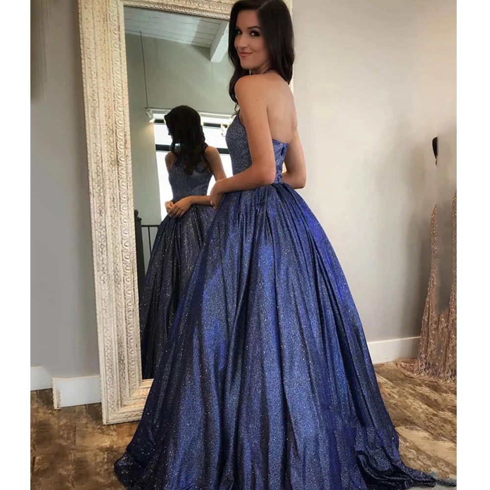 Halter A-Line Evening Dresses Long Luxury 2021 Sparkle Navy Blue Elegant Gorgeous Prom Dress with Pockets Simple robe de soire 
Halter A-Line Evening Dresses Long Luxury 2021 Sparkle Navy Blue Elegant Gorgeous Prom Dress with Pockets Simple robe de soire