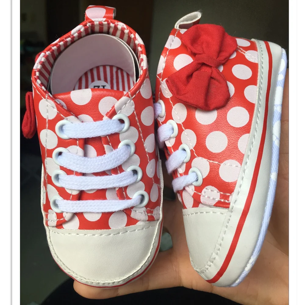 Red bowknot leather baby girl shoes infant first walker casual newborn shoes baby footwears for wholesale and dropshipping
Red bowknot leather baby girl shoes infant first walker casual newborn shoes baby footwears for wholesale and dropshipping