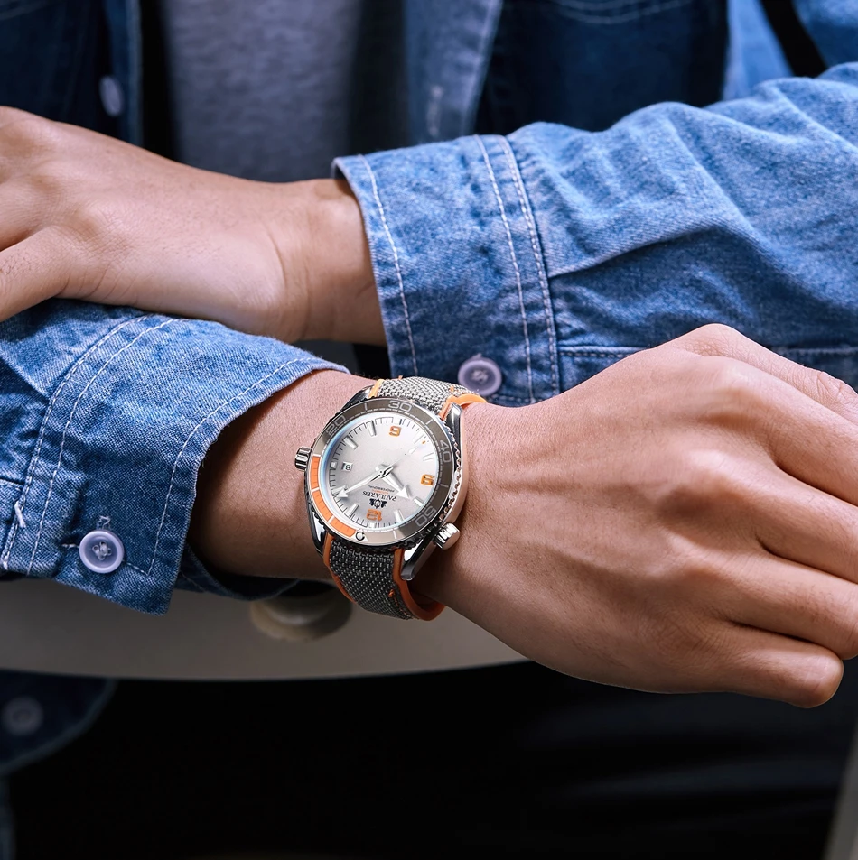 Men Automatic Self Wind Mechanical Canvas Rubber Strap Orange Blue Red Luxury Watch
Men Automatic Self Wind Mechanical Canvas Rubber Strap Orange Blue Red Luxury Watch