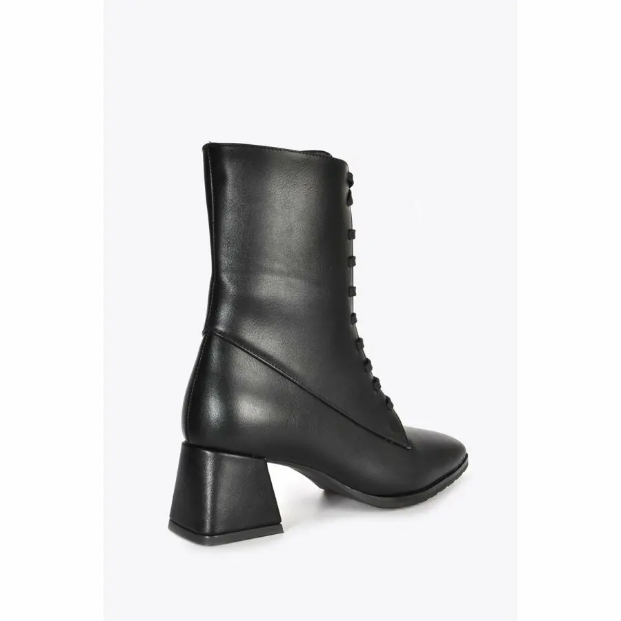 Women Boots Mink Shoes Women Black Boots Vzn20-010K
Women Boots Mink Shoes Women Black Boots Vzn20-010K