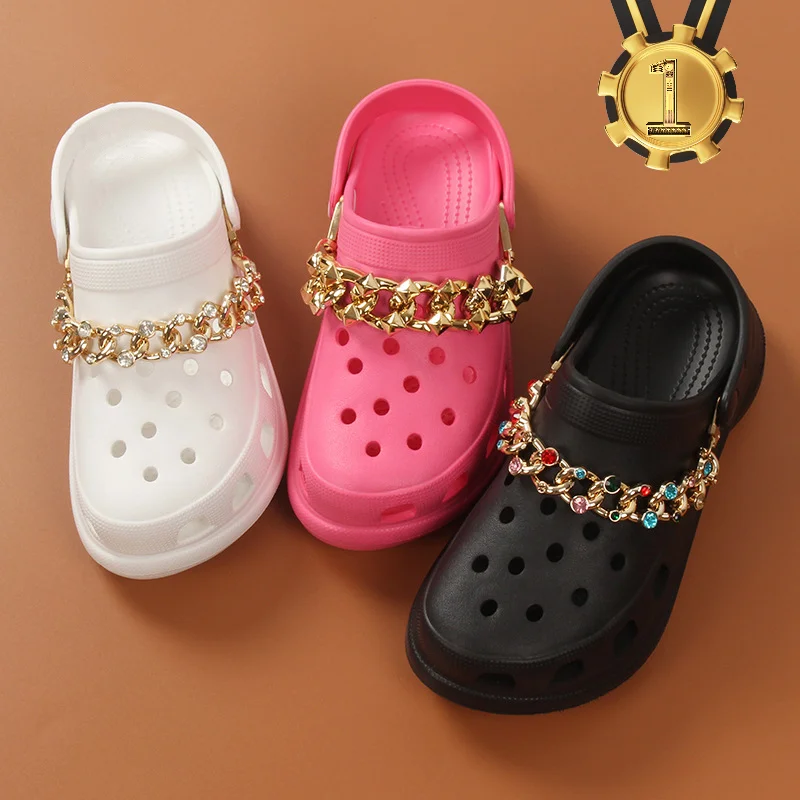 Trendy Gold Chain Croc Charms Designer DIY Rhinestone Shoes Decaration Accessories for CROC Jibb Clogs Kid Women Girls Gifts
Trendy Gold Chain Croc Charms Designer DIY Rhinestone Shoes Decaration Accessories for CROC Jibb Clogs Kid Women Girls Gifts