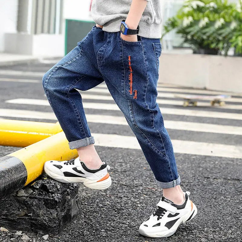Cool Kids Boys Jeans for Girls Fashion Clothes Classic Pants Denim Clothing for Children Boys Casual Cowboy Long Trousers 4-15Y
Cool Kids Boys Jeans for Girls Fashion Clothes Classic Pants Denim Clothing for Children Boys Casual Cowboy Long Trousers 4-15Y
