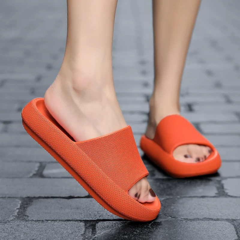 Men Beach Slippers High Heels Women Slide Sandals Shower Thick Sole Soft Couple Massage Bread Slippers Bathroom Shoes Non-Slip
Men Beach Slippers High Heels Women Slide Sandals Shower Thick Sole Soft Couple Massage Bread Slippers Bathroom Shoes Non-Slip