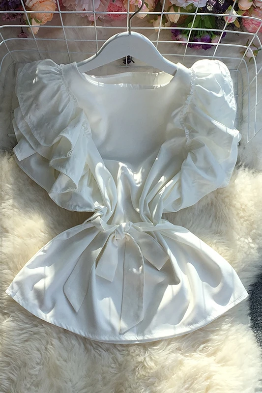 2021 New Summer Women Sweet versatile O-neck short sleeve Shirt high waist lace up waist Ruffles solid short Shirt Top
2021 New Summer Women Sweet versatile O-neck short sleeve Shirt high waist lace up waist Ruffles solid short Shirt Top