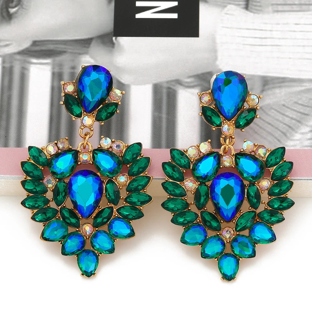 New Arrival Crystal Heart Dangle Earrings Colorful Rhinestone Drop Earring Luxury Ear Ring Jewelry Accessories for Women
New Arrival Crystal Heart Dangle Earrings Colorful Rhinestone Drop Earring Luxury Ear Ring Jewelry Accessories for Women