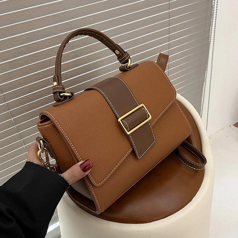 Small Retro PU Leather Crossbody Bag with Short Rope Handle for Women 2021 Winter Hit Brand Designer Shoulder Handbags Totes
Small Retro PU Leather Crossbody Bag with Short Rope Handle for Women 2021 Winter Hit Brand Designer Shoulder Handbags Totes