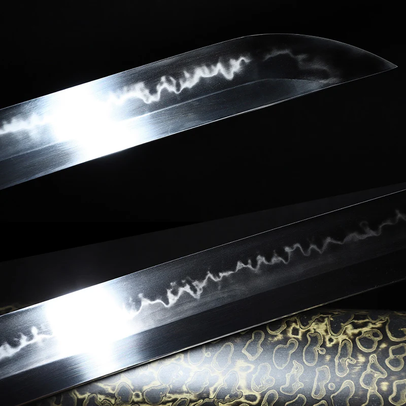 Genuine Handmade Samurai Sword Hand-Forged T10 High-Carbon Steel Blade Real Japanese Katana Hand Fine Grinding True Yokote
Genuine Handmade Samurai Sword Hand-Forged T10 High-Carbon Steel Blade Real Japanese Katana Hand Fine Grinding True Yokote