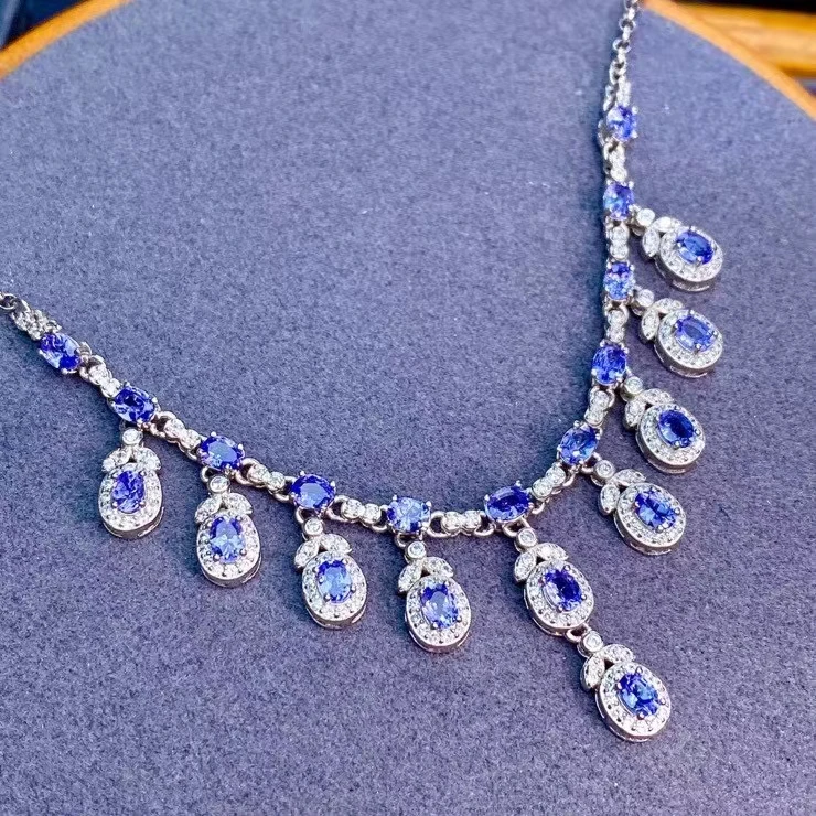 Luxurious water drop natural blue tanzanite gem Necklace Natural gemstone Pendant Necklace 925 Silver woman party gift jewelry
Luxurious water drop natural blue tanzanite gem Necklace Natural gemstone Pendant Necklace 925 Silver woman party gift jewelry