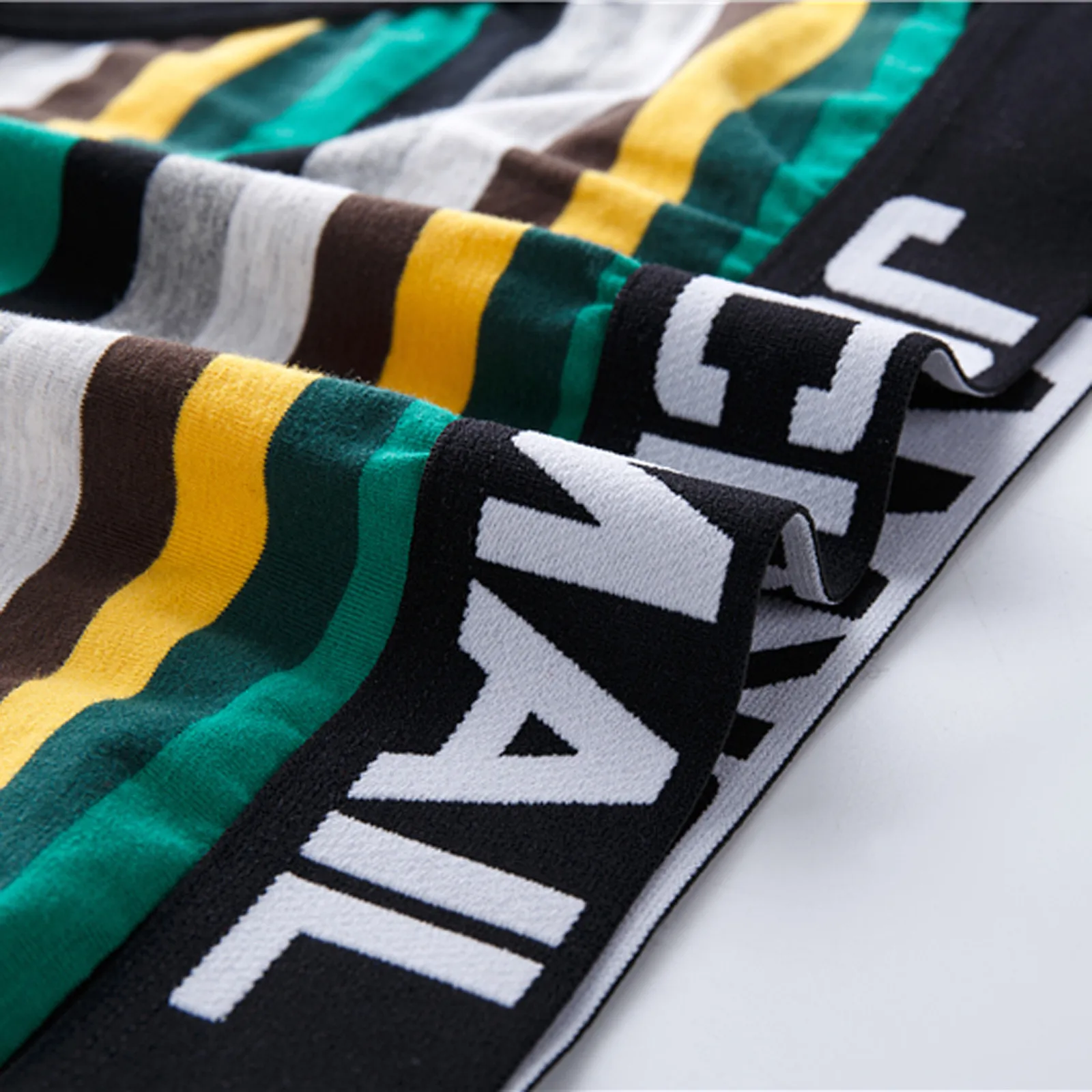 Mens Underpants Color Temperament Striped Briefs Rainbow Cotton Breathable Low Waist Men's Design Male Men Comfortable Panties 
Mens Underpants Color Temperament Striped Briefs Rainbow Cotton Breathable Low Waist Men's Design Male Men Comfortable Panties