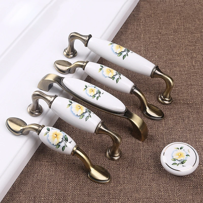 1PCS Ceramic Handles Drawer Antique Dresser Pulls Kitchen Knobs Cabinet Wardrobe Door Handle European Furniture Hardware
1PCS Ceramic Handles Drawer Antique Dresser Pulls Kitchen Knobs Cabinet Wardrobe Door Handle European Furniture Hardware