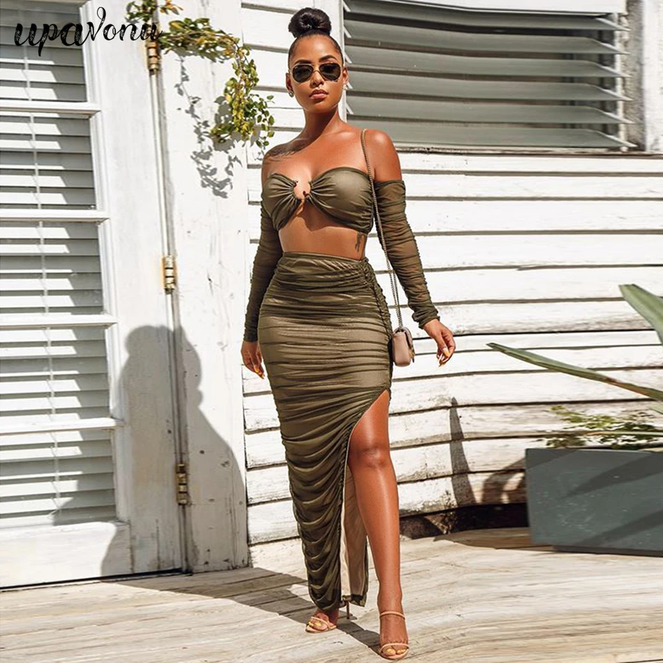 Женский сетчатый облегающий костюм, комплект из двух предметов вечерние юбкой с разрезом, топом и длинными рукавами, с высокой талией, 2020 
Женский сетчатый облегающий костюм, комплект из двух предметов вечерние юбкой с разрезом, топом и длинными рукавами, с высокой талией, 2020