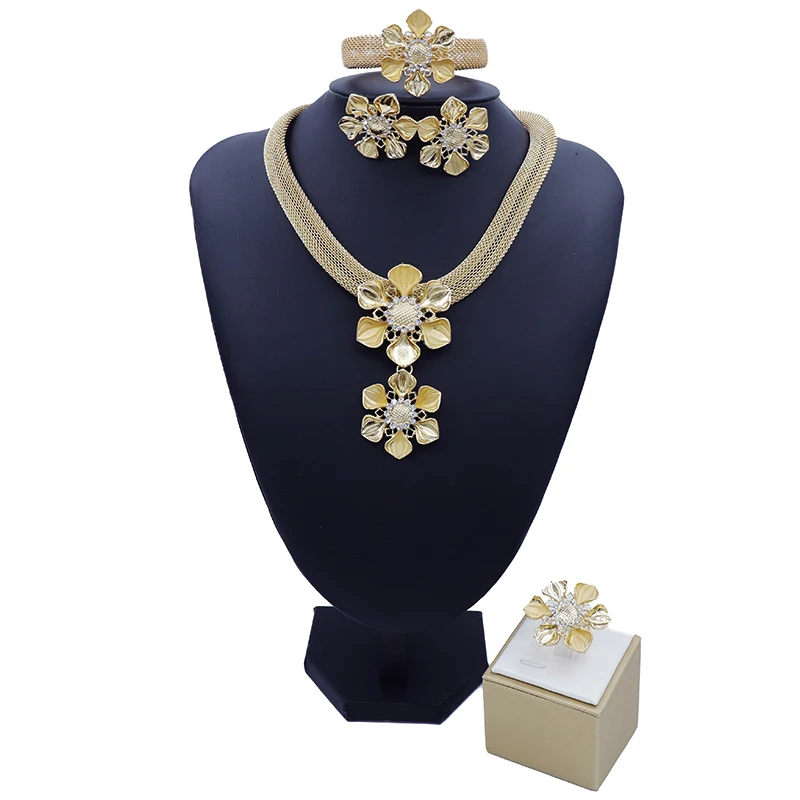 2021 Fashion Exquisite Noble Gold Earrings Wholesale Nigerian Wedding Women Accessories Jewelry Set Bran C001
2021 Fashion Exquisite Noble Gold Earrings Wholesale Nigerian Wedding Women Accessories Jewelry Set Bran C001