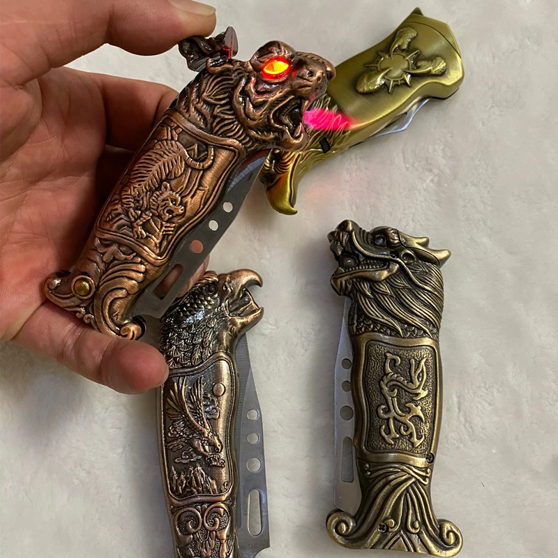 Dragon Tiger Eagle Model Windproof Lighter Metal Body Red Flame Turbine Cigarette Lighter Outdoor Camping Survival Tool (Knife)
Dragon Tiger Eagle Model Windproof Lighter Metal Body Red Flame Turbine Cigarette Lighter Outdoor Camping Survival Tool (Knife)