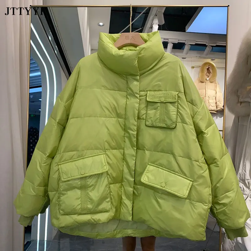 2021 Korean Fashion Light Thin Down Coat Women Winter Short Parkas Thick Warm Stand Collar Outerwear Female Loose Feather Jacket
2021 Korean Fashion Light Thin Down Coat Women Winter Short Parkas Thick Warm Stand Collar Outerwear Female Loose Feather Jacket