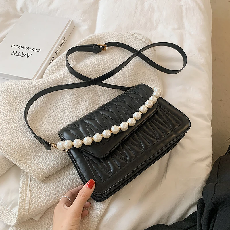 Ladies Beaded Small Handbag Fashion Messenger Bag 2021 Summer New Style Shoulder Bag Casual Small Square Bag Mobile Phone Bag
Ladies Beaded Small Handbag Fashion Messenger Bag 2021 Summer New Style Shoulder Bag Casual Small Square Bag Mobile Phone Bag
