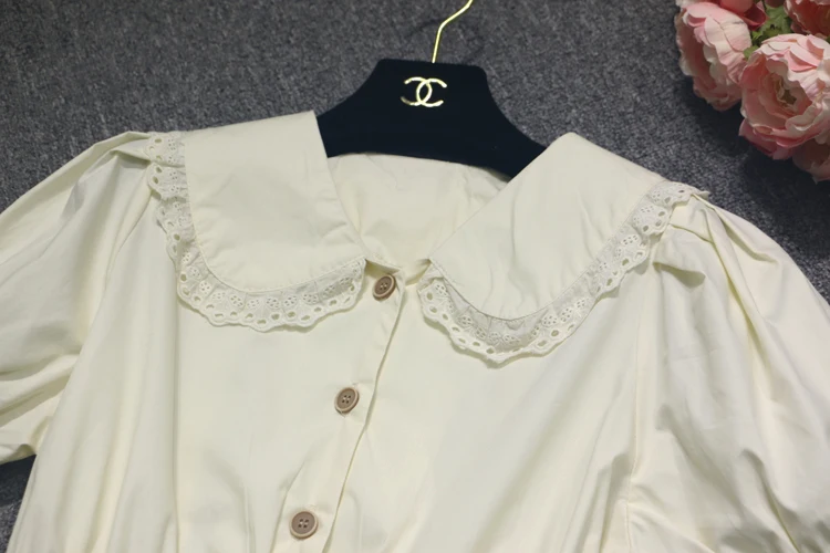 2021 Summer Women's Waist Shirt Doll Collar Western Style Elegant Ruffle Hem Baby Blouse Ladies Top Short Sleeve Women-blouses
2021 Summer Women's Waist Shirt Doll Collar Western Style Elegant Ruffle Hem Baby Blouse Ladies Top Short Sleeve Women-blouses