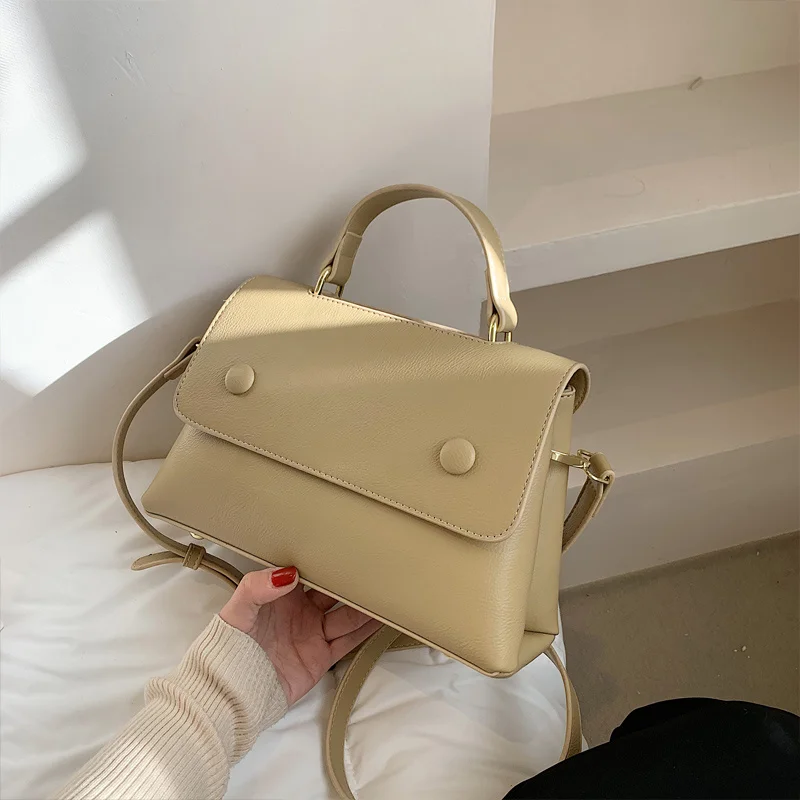 Beibao small bag women's bag 2021 new fashion Single Shoulder Messenger Bag portable women's bag small square Bag Fashion 
Beibao small bag women's bag 2021 new fashion Single Shoulder Messenger Bag portable women's bag small square Bag Fashion