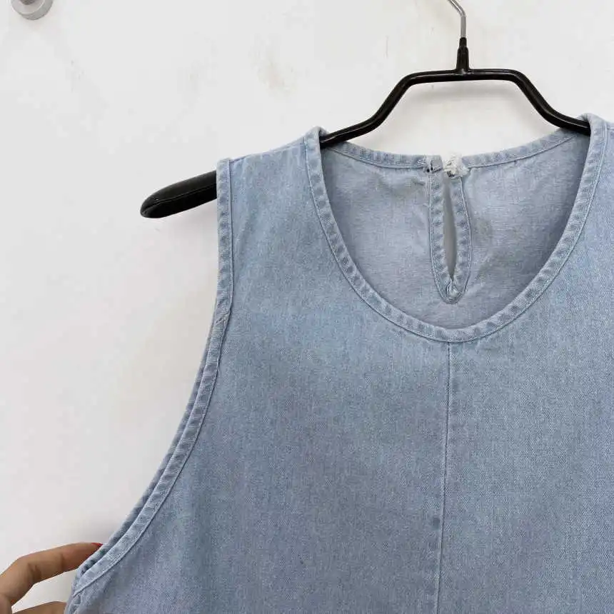 Denim Girl's Dress 2021 Summer New Retro Loose Outer Wear Sleeveless Vest Dress A- line Small Size Dress
Denim Girl's Dress 2021 Summer New Retro Loose Outer Wear Sleeveless Vest Dress A- line Small Size Dress