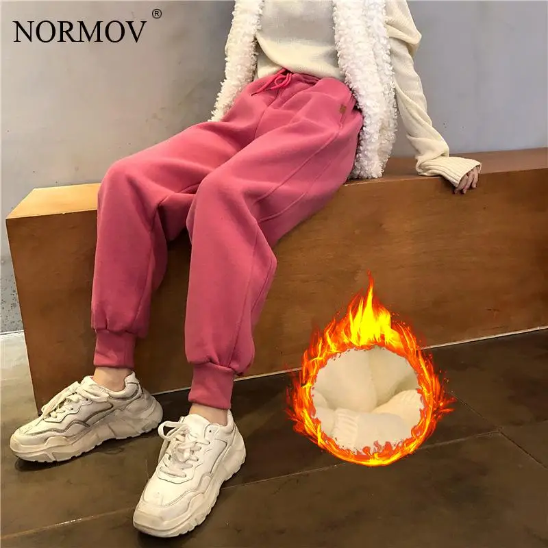 NORMOV Plus Velvet Trousers Women Tether Solid Color Loose Pants Pockets Thick Mid Waist Casual Tie Feet Harem Pants Women
NORMOV Plus Velvet Trousers Women Tether Solid Color Loose Pants Pockets Thick Mid Waist Casual Tie Feet Harem Pants Women