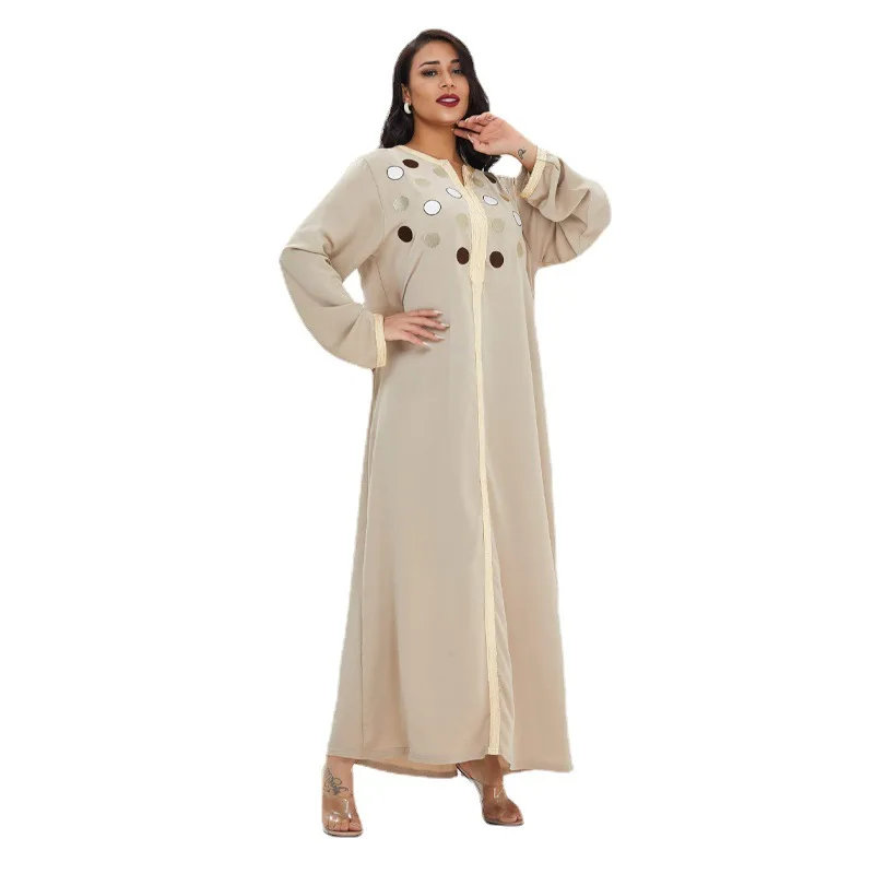 2021 Women's New Summer Muslim Loose Robe Middle East Polka Dot Embroidered Big Plaid Dress Muslim Sets
2021 Women's New Summer Muslim Loose Robe Middle East Polka Dot Embroidered Big Plaid Dress Muslim Sets