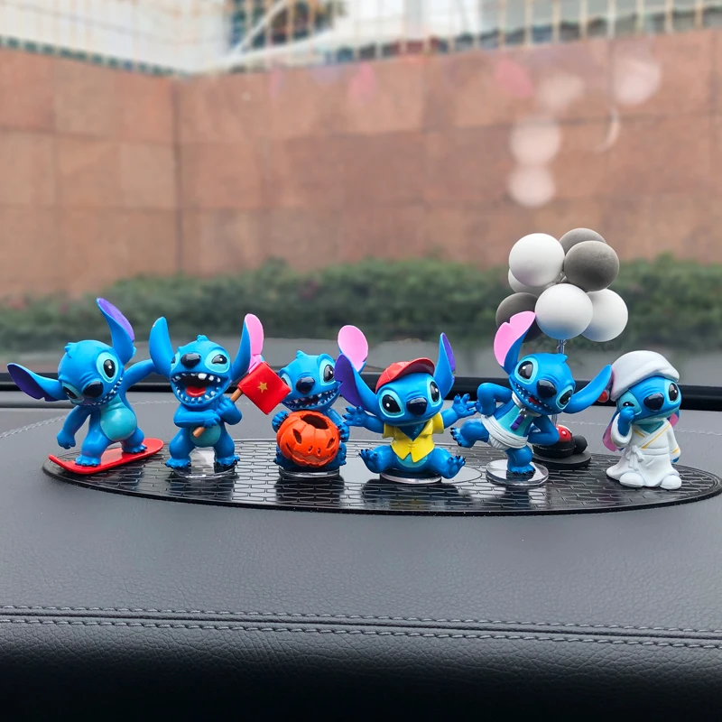 Lovely car accessories ornaments male Shi Dizai center console creative online celebrity car decoration products 
Lovely car accessories ornaments male Shi Dizai center console creative online celebrity car decoration products