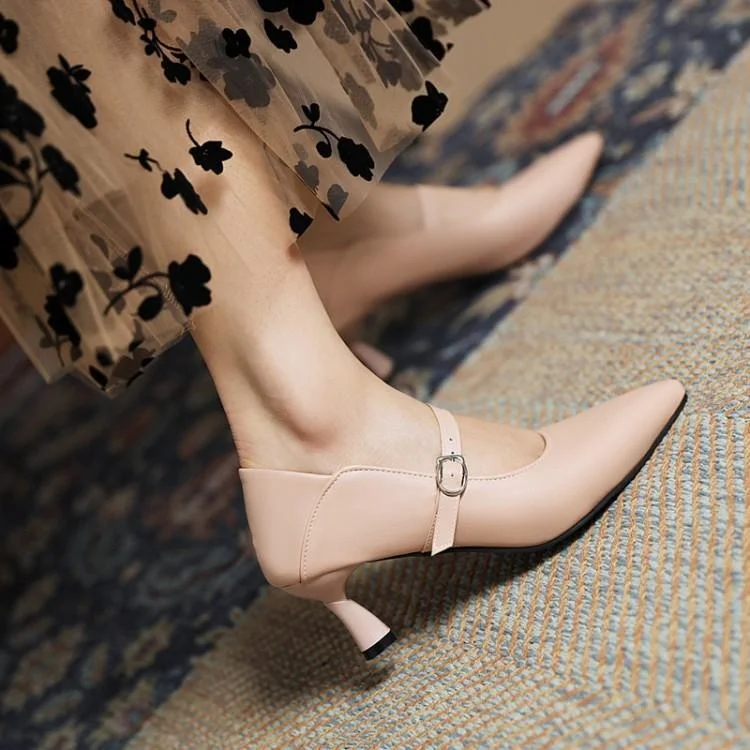 High Heeled Shoes Women's Thin Pointed Head One-sided Belt Shallow Mouth Two Wear Single 2021 New Large Low
High Heeled Shoes Women's Thin Pointed Head One-sided Belt Shallow Mouth Two Wear Single 2021 New Large Low
