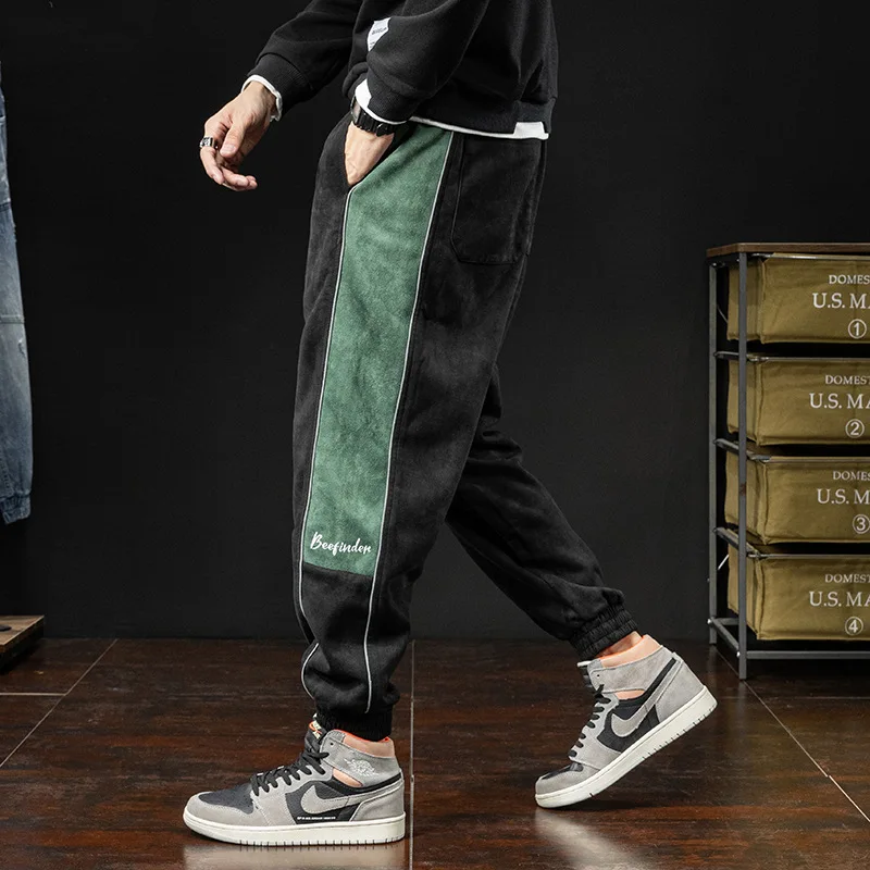 Japanese Style Fashion Men Jeans Loose Fit Spliced Designer Casual Fleece Cargo Pants Streetwear Hip Hop Joggers Sweatpants
Japanese Style Fashion Men Jeans Loose Fit Spliced Designer Casual Fleece Cargo Pants Streetwear Hip Hop Joggers Sweatpants
