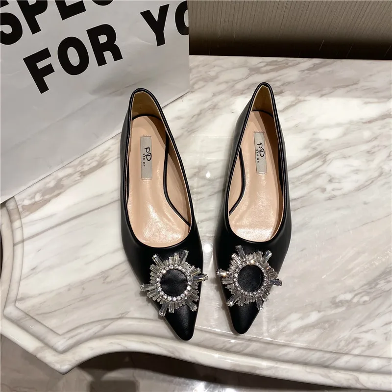Designer Fashion Ballerina Pointed Toe Ballet Flats Shoes Women Slip On Casual Moccasin Rhinestone Loafer 2021
Designer Fashion Ballerina Pointed Toe Ballet Flats Shoes Women Slip On Casual Moccasin Rhinestone Loafer 2021
