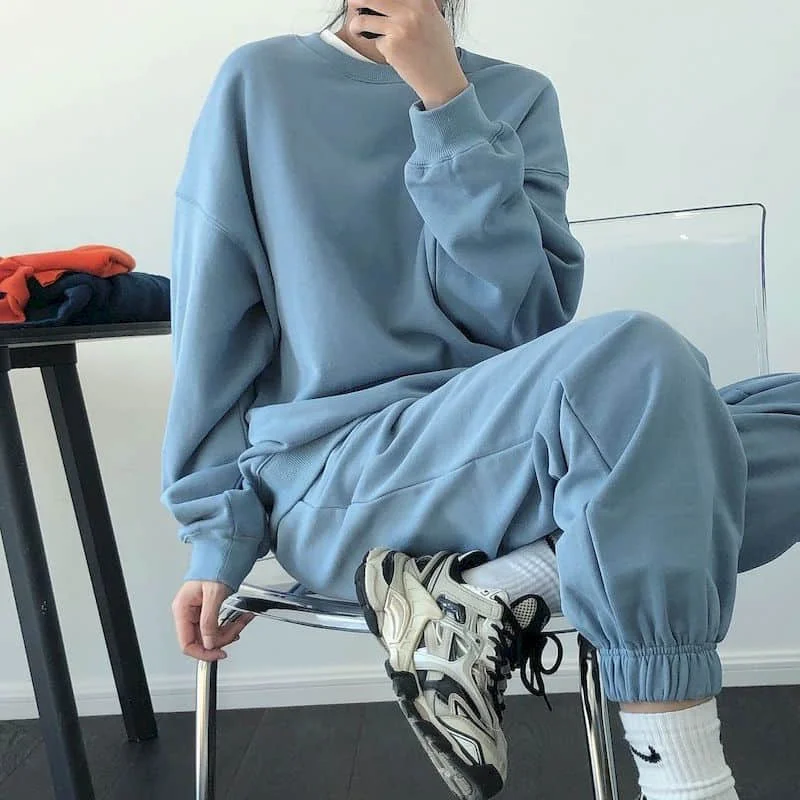 New Autumn Apring Two Pieces Suit Women Preppy Style Loose Long Sleeves Normcore Minimalist Velvet Hoodies And Pants Women Sets
New Autumn Apring Two Pieces Suit Women Preppy Style Loose Long Sleeves Normcore Minimalist Velvet Hoodies And Pants Women Sets